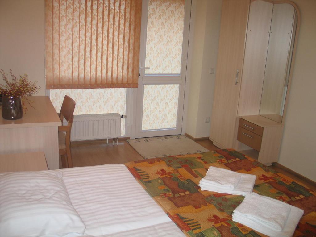 Luna Hotel Marijampole Phòng bức ảnh